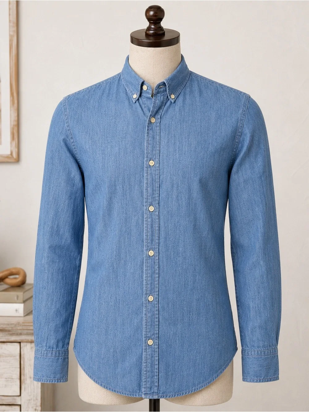 Banana Republic Men’s Large Slim Fit Blue Chambray Button Down Shirt 100% Cotton